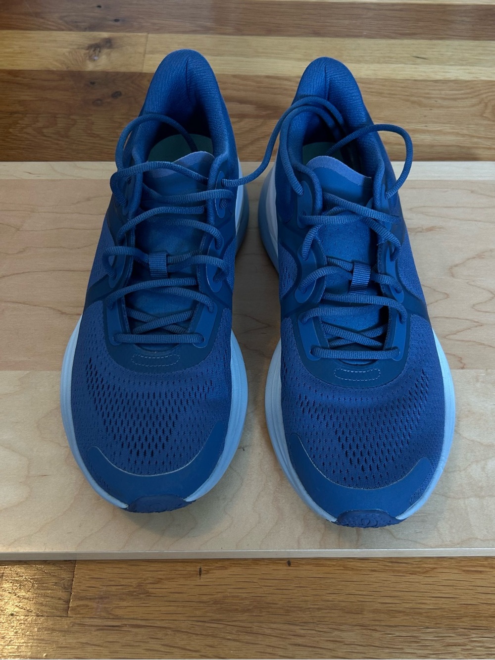 lululemon athletica Blissfeel Navy Blue Athletic Running Shoes - Picture 3 of 10